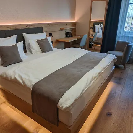 酒店 Wirthshof 4 -hotel Beim Bodensee 马克多夫